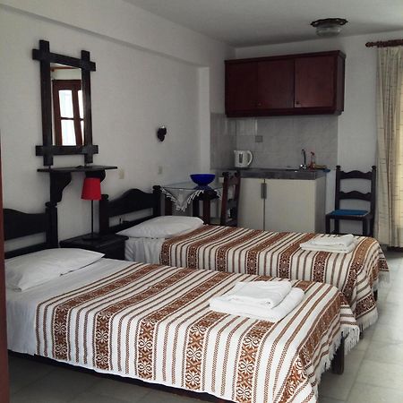 Sigma Studios On The Beach Naxos City Екстериор снимка